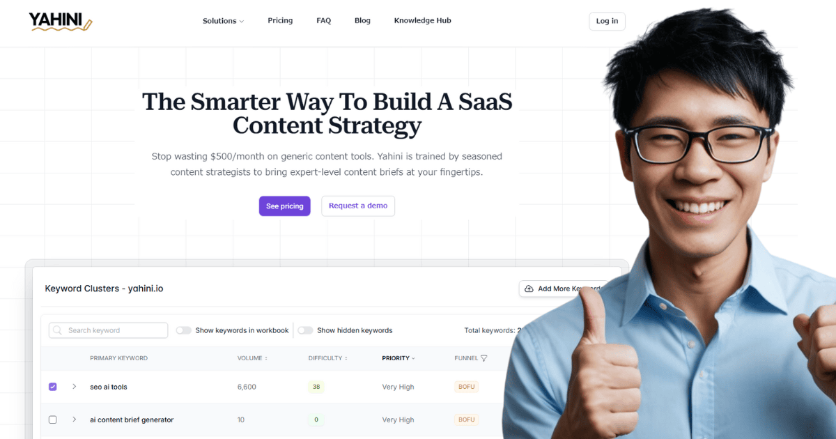 Man in glasses giving a thumbs-up in front of a website about building a SaaS content strategy called Yahini.